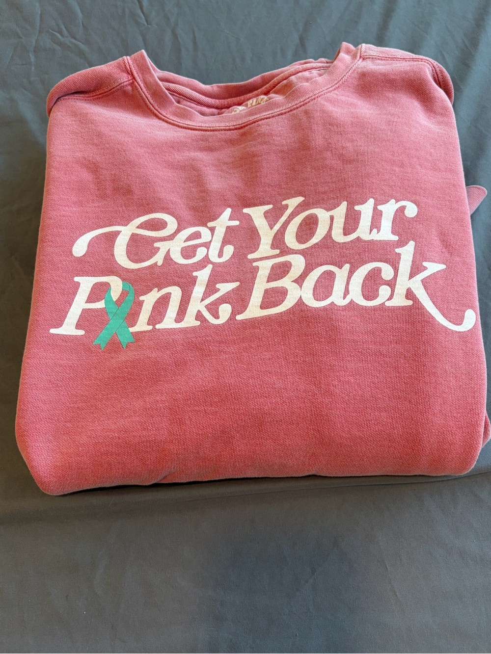 Get Your Pink Back Pink Cancer Sucks Crewneck Sweatshirt Large